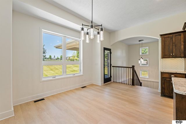 7816 N 160th Circle, Bennington, NE 68007