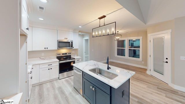 1296 Fairview Road, Gaffney, SC 29341