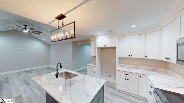 1296 Fairview Road, Gaffney, SC 29341