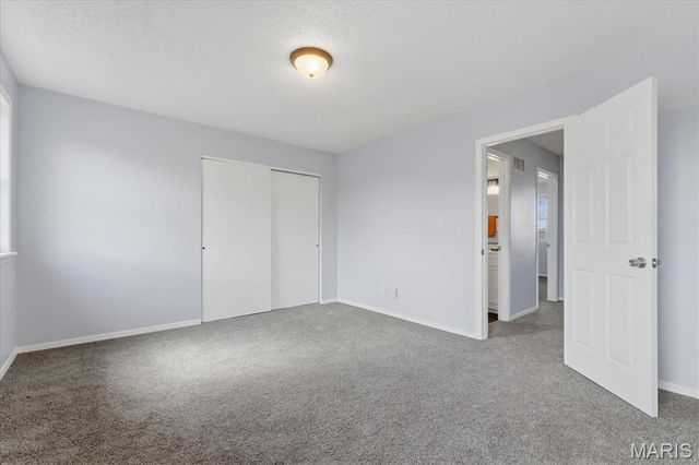 739 Oxen Drive, Belleville, IL 62221