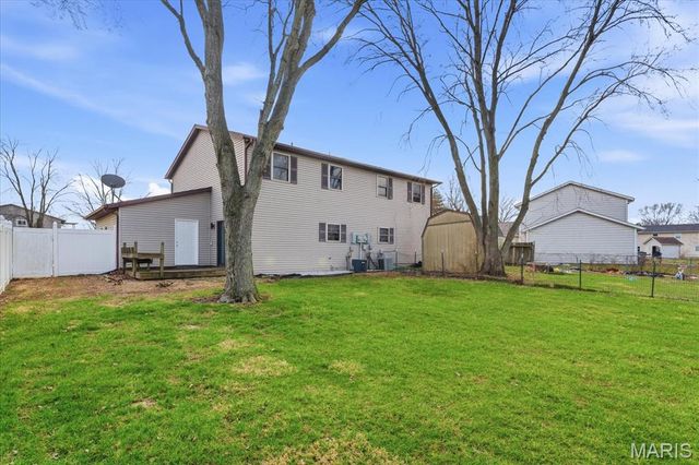 739 Oxen Drive, Belleville, IL 62221