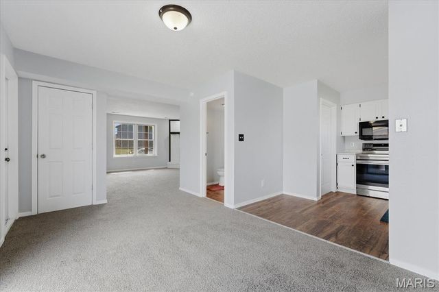 739 Oxen Drive, Belleville, IL 62221