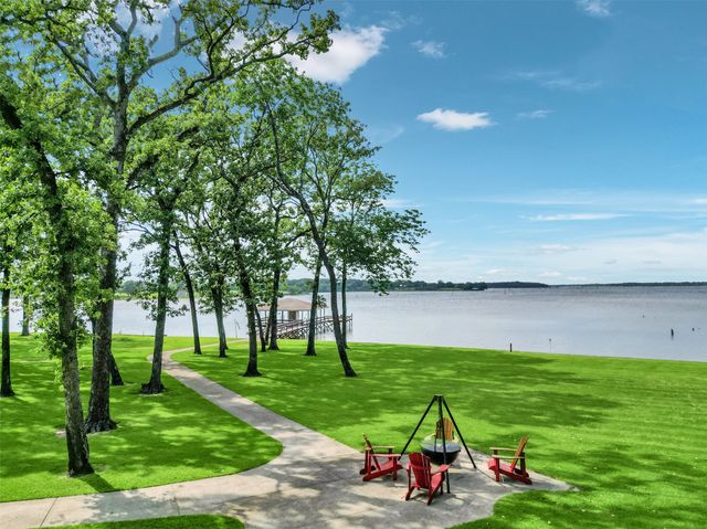525 RS County Road 3346, Emory, TX 75440