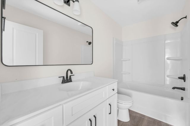 664 Chesterfield Cir, Clarksville, TN 37043