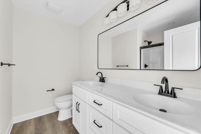 664 Chesterfield Cir, Clarksville, TN 37043