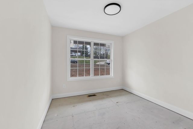 664 Chesterfield Cir, Clarksville, TN 37043