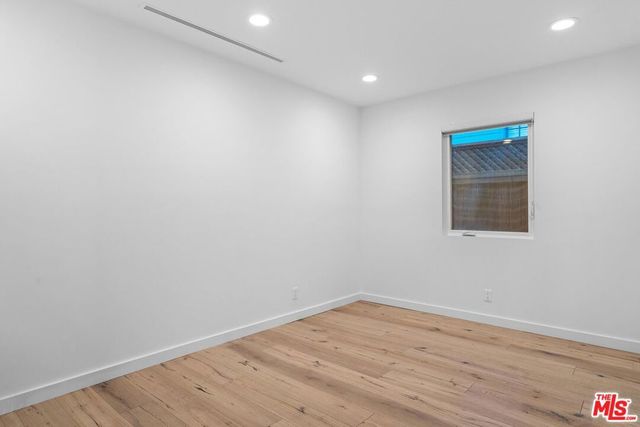 4136 Greenbush Avenue, Sherman Oaks, CA 91423