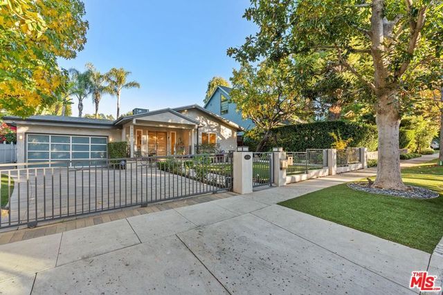 4136 Greenbush Avenue, Sherman Oaks, CA 91423