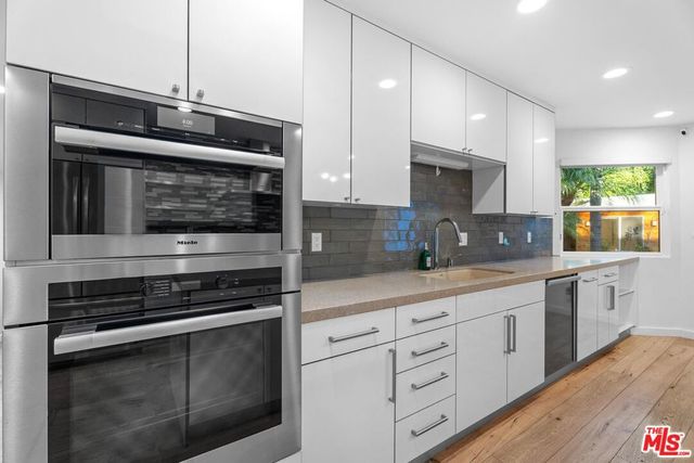 4136 Greenbush Avenue, Sherman Oaks, CA 91423