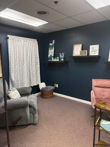 7 Wilkens Drive 4, Plainville, MA 02762