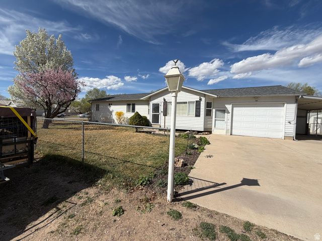185 W 300 ST, Duchesne, UT 84021