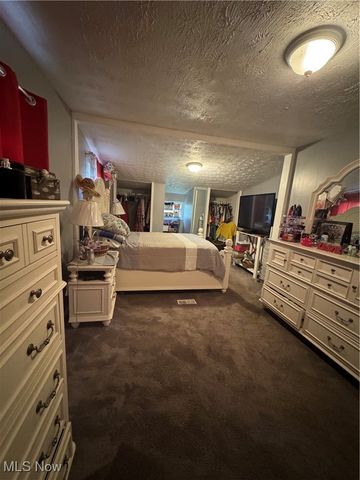 379 Laurel Drive, Berea, OH 44017