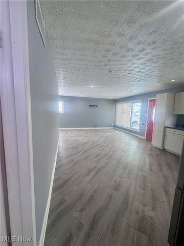 379 Laurel Drive, Berea, OH 44017