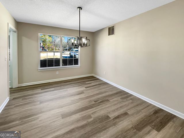 2050 Surrey Trail, South Fulton, GA 30349