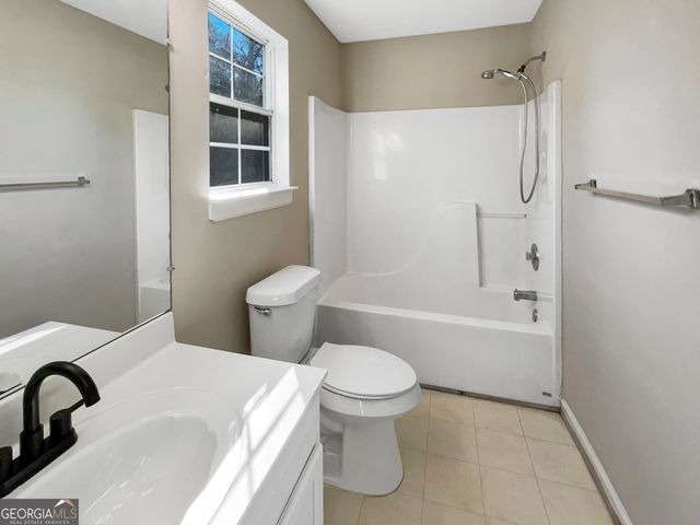 2050 Surrey Trail, South Fulton, GA 30349