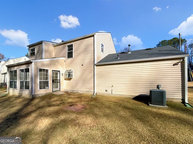 2050 Surrey Trail, South Fulton, GA 30349