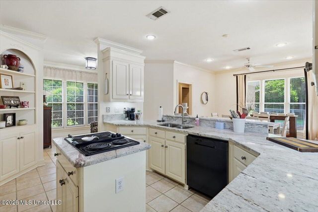 118 Parkside Drive, Brandon, MS 39042