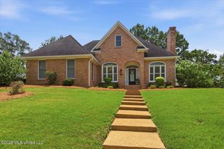 118 Parkside Drive, Brandon, MS 39042