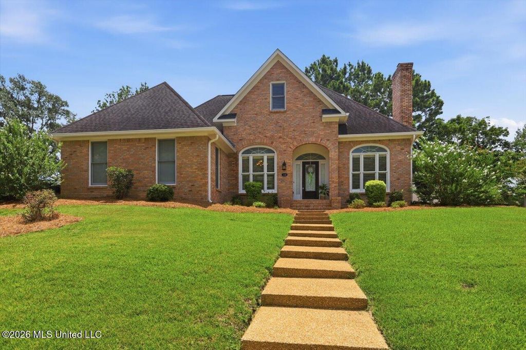 118 Parkside Drive, Brandon, MS 39042