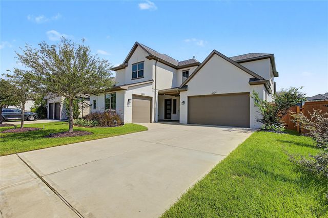 8630 Blue Coral Drive, Cypress, TX 77433