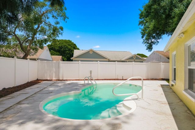 1912 CUTTY BAY COURT, Oldsmar, FL 34677