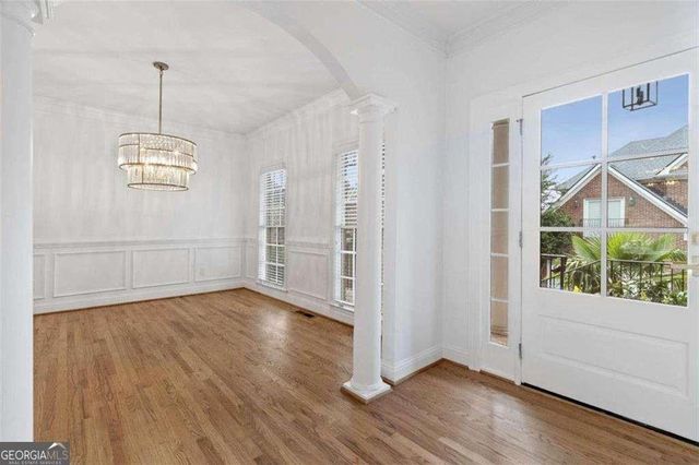 1711 Summit Glen Lane, Atlanta, GA 30329