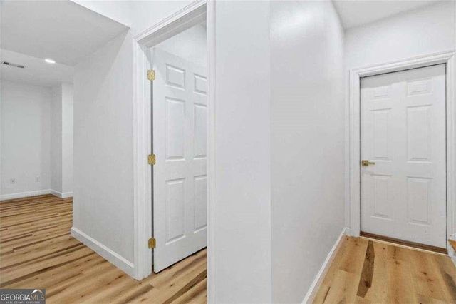 1711 Summit Glen Lane, Atlanta, GA 30329