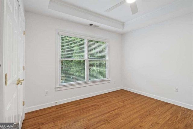 1711 Summit Glen Lane, Atlanta, GA 30329