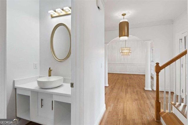 1711 Summit Glen Lane, Atlanta, GA 30329