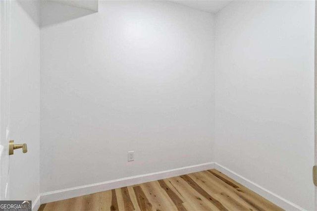 1711 Summit Glen Lane, Atlanta, GA 30329