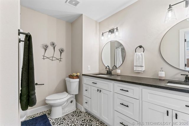 2448 E 56th Place, Tulsa, OK 74105