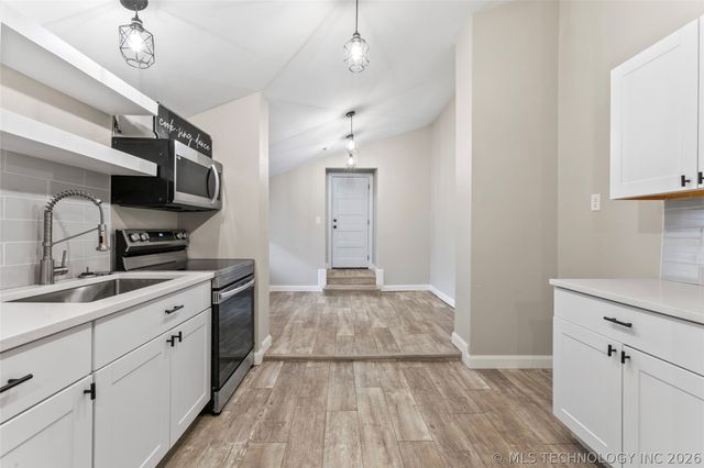 2448 E 56th Place, Tulsa, OK 74105