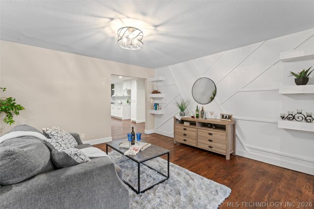 2448 E 56th Place, Tulsa, OK 74105