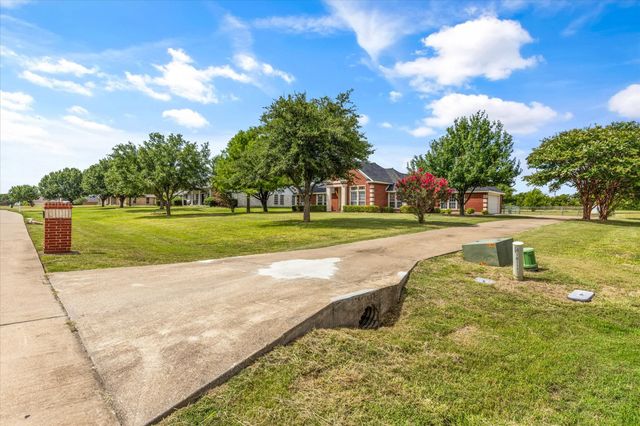 10083 Highland Prairie Lane, Forney, TX 75126