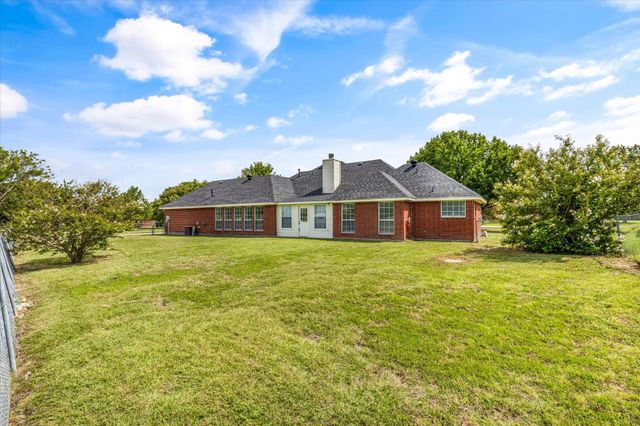 10083 Highland Prairie Lane, Forney, TX 75126