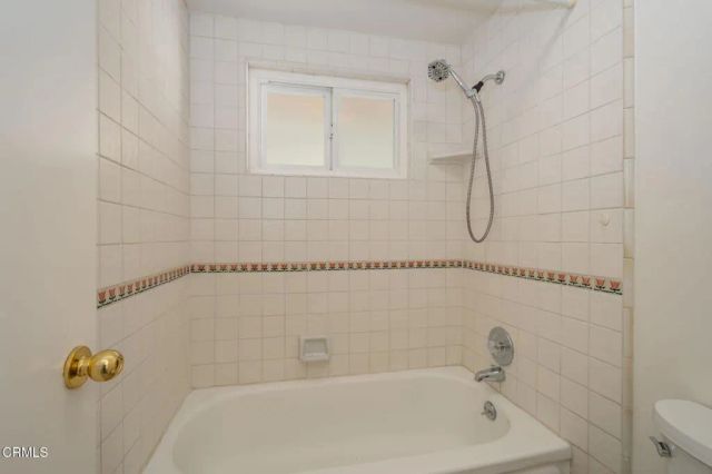 1227 Maple Street, Santa Paula, CA 93060