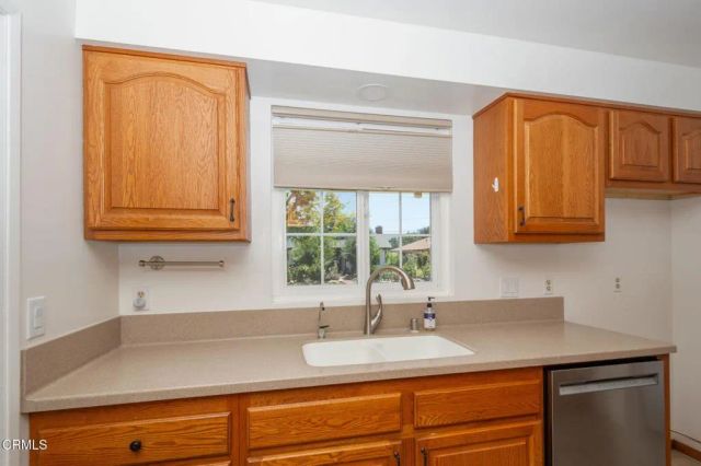 1227 Maple Street, Santa Paula, CA 93060