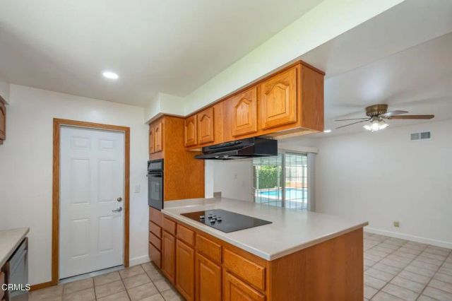 1227 Maple Street, Santa Paula, CA 93060