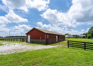 19610 Garman Road, Gentry, AR 72734
