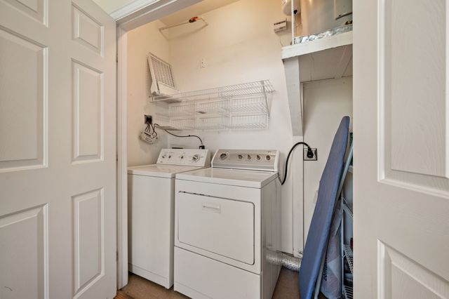 2305 Worthington Street 328, Dallas, TX 75204