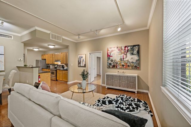 2305 Worthington Street 328, Dallas, TX 75204