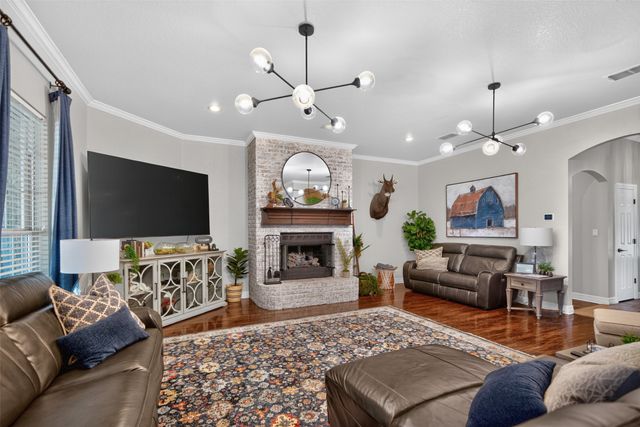 443 County Road 3342, Paradise, TX 76073