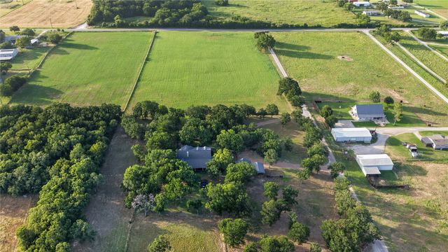 443 County Road 3342, Paradise, TX 76073