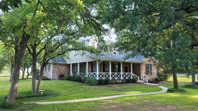 443 County Road 3342, Paradise, TX 76073