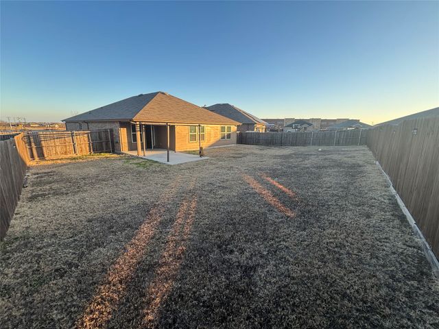 1112 Homestead Lane, Royse City, TX 75189