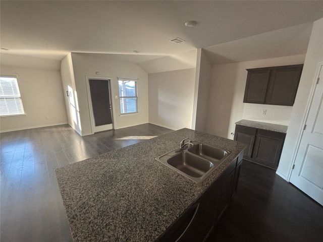 1112 Homestead Lane, Royse City, TX 75189