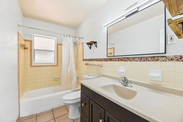 522 HERON Drive, Delray Beach, FL 33444