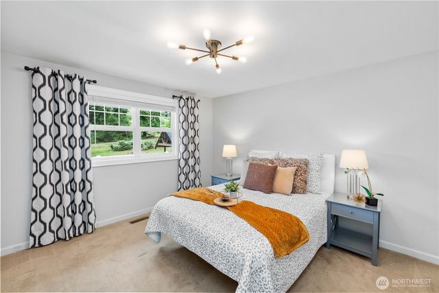 16820 269th Avenue SE, Issaquah, WA 98027