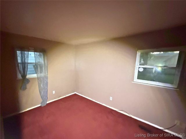 1716 Marlowe Drive, Clarksville, IN 47129