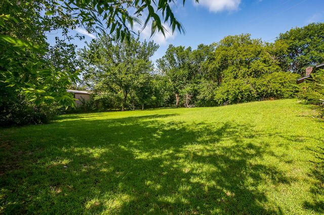 299 Dudley Lane, Burleson, TX 76028